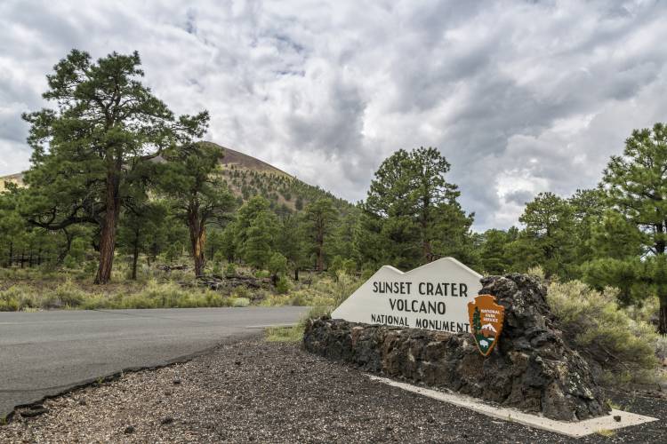 Sunset Crater Volcano - Hiking in Arizona